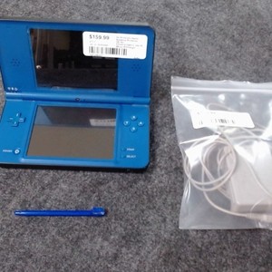 Ds Nintendo Game Systems Nintendo Utl-001sDSXL (blue) W/Charger