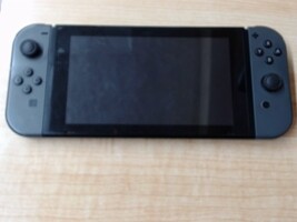 Nintendo Switch Console with Grey Joy-Con Controller