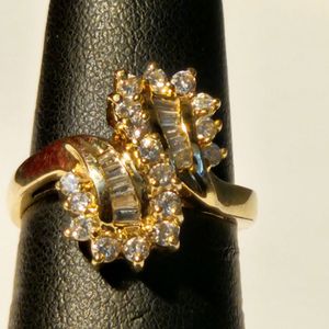 14k Gold and Diamond Cluster Ring with Baguettes