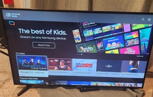 SAMSUNG 50" Class 4K UHD 2160p LED Smart TV with HDR