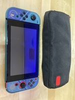 Nintendo Switch W/2 Joycons, Charger, Dock, Joycon Security Wristlets, Case