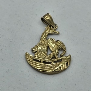  Noah's Ark 10k Pendant 