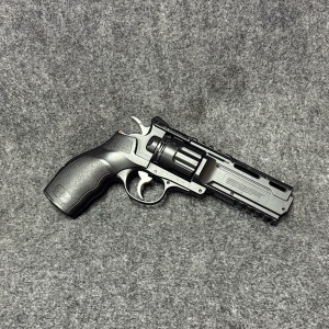 Elite Force H8R- 6MM  Air Soft Gun.