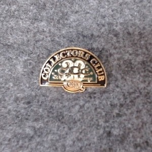 Case Collectors Club 20th Anniversary Pin