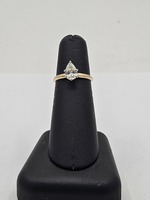  14K Yellow Gold, 1ct Diamond Solitaire, Pear Shaped SI2, 1.95g, Size 6.5