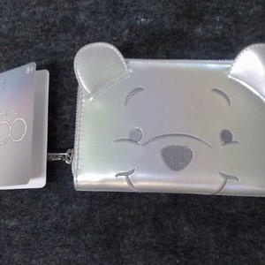 Loungefly Disney D100 Winnie the Pooh Platinum Zip Around Wallet (New w/ Tags)