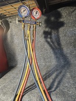 Yellow Jacket 41295 2-Valve Brass Charging Manifold w/ 60" Hoses