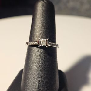  10kt WG Princess Diamond Engagement Ring Size 8.5
