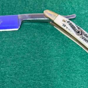 Kriegar Straight Blade Razor