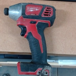 Milwaukee M18 1/4" Hex Impact Driver (Tool Only)