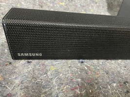 Samsung HW-KM45 Indoor Wireless 2.1-Channel Dolby Digital 300W Sound Bar, Black
