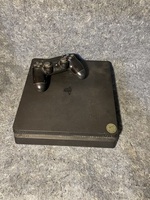 Sony PlayStation 4 500GB W/Cords and accessories 