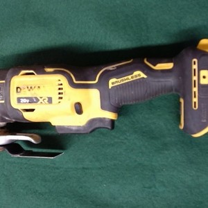 20V MAX* XR® Brushless Cordless 3-Speed Oscillating Multi-Tool (Tool Only)
