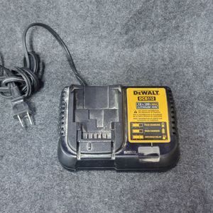 DEWALT DCB112 12V & 20V Max Li-Ion Charger 