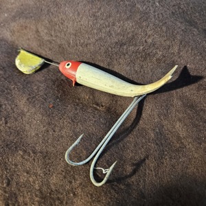 VINTAGE P&K WHIRL AWAY LURE 12/12/18pots GLARE PRES. RED WHITE