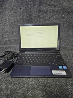 Samsung Chromebook 3 XE500C13-K01US 2 GB RAM 16GB SSD 11.6 Inch Laptop