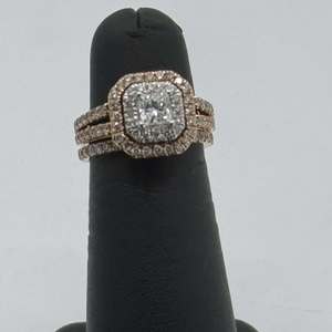 Zales 1/2 cttw Princess Cut diamond 14kt Rose gold  Wedding Set size 5.5