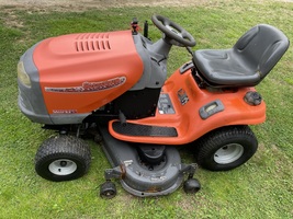 Husqvarna YTH2448 Riding Lawn Mower