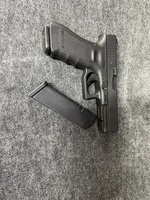 Glock 22 Gen 4 Handgun .40 S&W 15/rd Magazines (2) 4.5" Barrel Black Austria