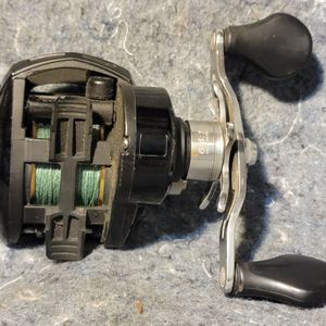 Lew's BB1 Pro Speed Spool Casting Reel