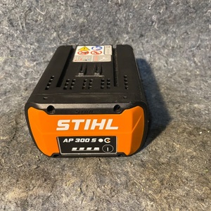 Stihl AP 300 S w/ STIHL connect