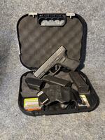 Glock 19 Gen 3 Compact Handgun 9mm Luger 15/rd Magazines (2) 4" Barrel Black 