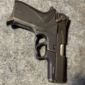Smith & Wesson 6904 Pistol 9mm 12rd Magazine (1) 3.5" Barrel