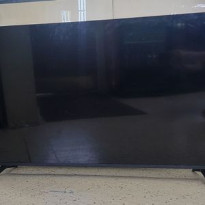 VIZIO 50" Class 4K UHD LED HDR Smart TV w/ Remote