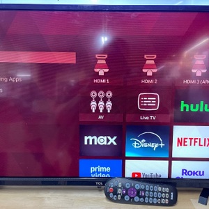 TCL 32" Class 3-Series 720P HD LED Roku Smart TV 32S335