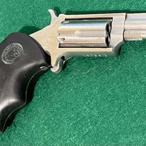  North American Arms NAA22MAG Revolver w/ Leather Holster
