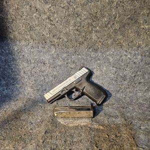  S&W SD9VE Two-Tone Handgun 9mm Luger 16rd Magazine 4" Barrel