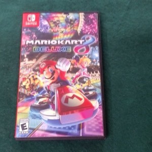 Nintendo Mario Kart 8 Deluxe - Nintendo Switch Game 