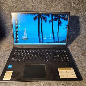 ASUS Vivobook Go 15.6" FHD Laptop, Intel i3-N305, 8GB RAM, 128GB Storage, Window