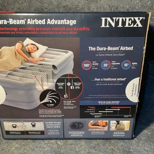 Intex 20" Twin Dura-Beam Deluxe Raised  Airbed Mattress with Built-in Pump