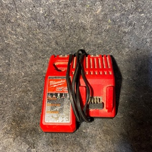 Milwaukee M12 M18 Battery Charger