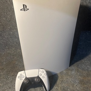 PlayStation5 Console 825 GB w/ internal 2TB. (AS IS) Stick Drift Controller