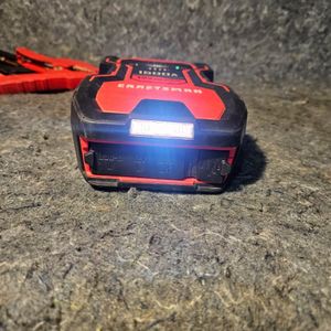 CRAFTSMAN 1500 -Amp 12 -Volt Portable Car Battery Jump Starter with Digital Disp