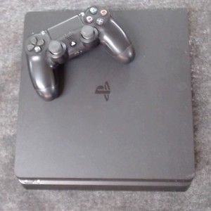 Sony PlayStation 4 Slim Console 500GB - Black