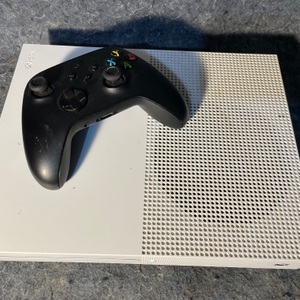 Xbox One S White 1TB