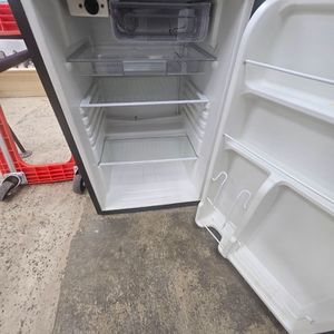 Kenmore 4.6 Cu. Ft. Compact Mini Refrigerator