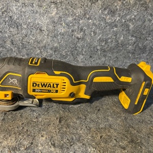 Dewalt ATOMIC 20V MAX Cordless Brushless Oscillating Multi Tool (Tool Only)