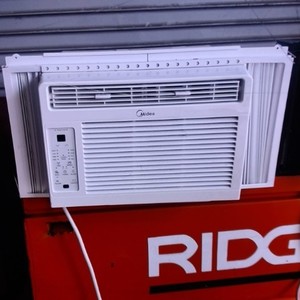 Midea 5,000 BTU Window Air Conditioner, 150 Sq. Ft., White