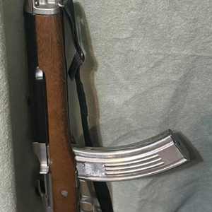 Ruger Mini Thirty Semi-Auto 7.62 X 39 18 in barrel w/ 1 magazine and soft case