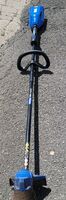 Kobalt 40-volt Straight Shaft Battery String Trimmer 2.5Ah Battery & Charger