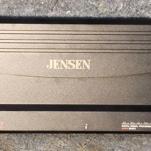 Jensen Class-D Mono Amplifier with 240 Watts x 1 RMS,1200 Watts Peak Power