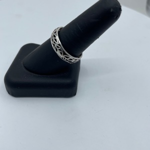  RJ Graziano Ring Sterling Silver Leaves Open Work Band Sz:10