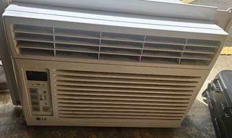 LG 6,000 BTU 115-Volt Window Air Conditioner Cools 250 sq. ft
