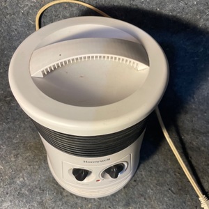 Honeywell 360 Surround Heater White