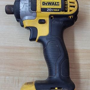 DEWALT 20V MAX Cordless 1/4 in. Impact Driver (Tool Only)