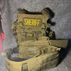 Tactical vest with matching belt, no plates
